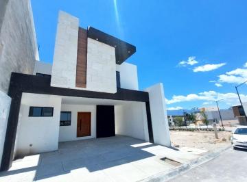 Casa de 3 habitaciones, Saltillo · Casa Nueva en Piamonte Residencial