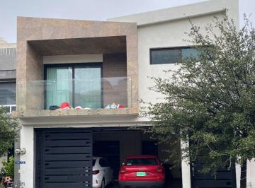 Casa · 3 Recámaras · Casa en Renta en Cerrdas de Concordia, Apodaca