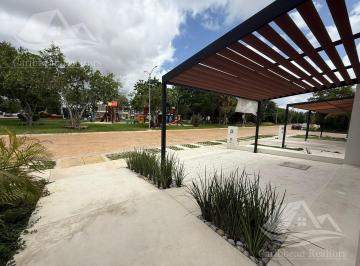 Casa · 209m² · 5 Recámaras · 2 Estacionamientos · Casa en Venta en Cancun Residencial Rio