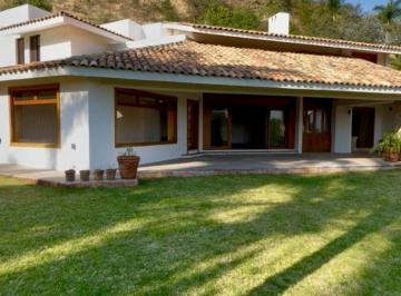 Casa de 3 habitaciones, Tlajomulco de Zúñiga · Residencia de Lujo con Vista Al Fairway – Club de Golf Santa Anita, Tlajomulco — 3 Rec · 632 m²