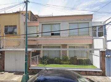 Casa de 4 habitaciones, Coyoacán · Casa en Venta en Romero de Terreros