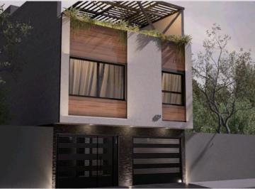 Casa · 325m² · 3 Recámaras · 2 Estacionamientos · Casa en Reforma