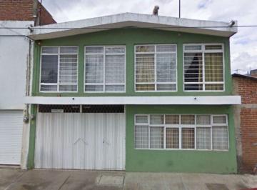 Casa de 4 habitaciones, Uruapan · Venta de Casa en La Tacuma, Uruapan Michoacan.