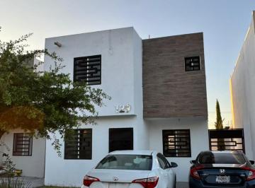Casa de 3 habitaciones, Saltillo · Renta de Casa Al Oriente de Saltillo