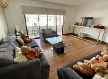 Casa · 359m² · 5 Recámaras · 2 Estacionamientos · Casa en Venta en del Paseo Residencial