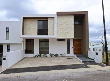 Casa de 4 habitaciones, Corregidora · Casa en Venta en El Condado, Corregidora, Querétaro
