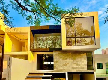 Casa de 4 habitaciones, Cuernavaca · Residencia Nueva de 311 m² con Alberca y Vigilancia | Norte de Cuernavaca