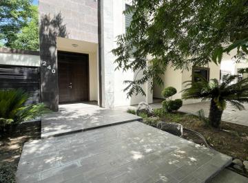 Casa de 4 habitaciones, Saltillo · Casa en Renta Al Norte de Saltillo en San Alberto