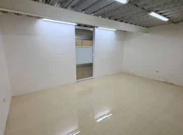 Local comercial , Xalapa · Oficina en Renta a 1 Cuadra de 20 de Noviembre y Lázaro Cárdenas