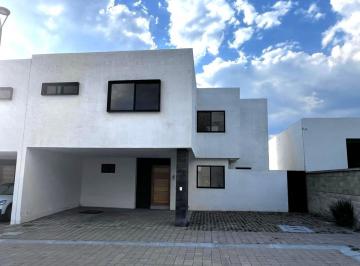 N/A · Casa a Estrenar en Venta - Colinas del Bosque, Corregidora