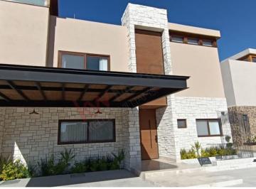 N/A · Casa Frida, Una Residencia Única Que Fusiona Diseño Contemporáneo, Tecnología.