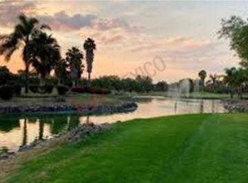 N/A · Terreno Residencial en Venta Ubicado Dentro del Exclusivo Fraccionamiento Country Club Balvanera