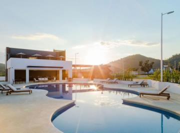 Casa de 4 habitaciones, Tlajomulco de Zúñiga · Casa en Venta en Bosques de Santa Anita