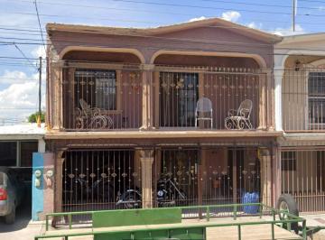 Casa de 3 habitaciones, Delicias · Venta Casa Av 4 Sur, Fonapo, Delicias, Chihuahua. a S F (D Z)