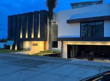 138bca40323471276e0585b25d1d768875d0726fa1f3fb9023eb844e22aeec46 · Casa en Venta en Veracruz con Hab en P. B. Fracc. Punta Tiburón
