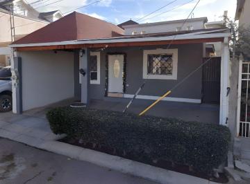Casa de 3 habitaciones, Cuauhtémoc · Casa en Venta en Colinas del Puerto, Cuauhtemoc, Chihuahua.