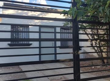 Casa · 120m² · 2 Recámaras · 2 Estacionamientos · Casa Recien Remodelada Riberas Etapa II