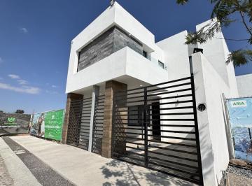 Casa · 161m² · 3 Recámaras · 2 Estacionamientos · Venta Casa Al Norte de La Ciudad Atras del Colegio Nuevos Horizontes Ka