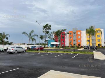 Departamento · 55m² · 2 Recámaras · 1 Estacionamiento · Departamento de 2 Recamaras en Renta Paseos Sisal en Playa del Carmen P4604
