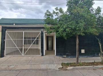 Casa de 3 habitaciones, Aguascalientes · Cz - Casa de 180 m² de Terreno con 3 Recámaras en Renta en Pocitos