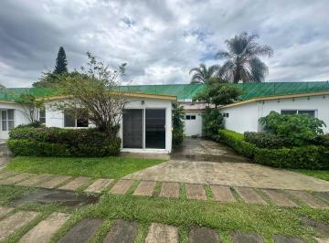 Casa de 3 habitaciones, Cuernavaca · 6 Casitas en Condominio