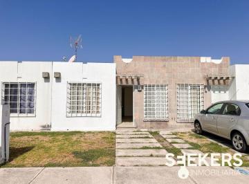 Casa en condominio de 2 habitaciones, Corregidora · Casa en Venta en Paseos del Bosque | 2 Recámaras | Funcional y Accesible (Ia)