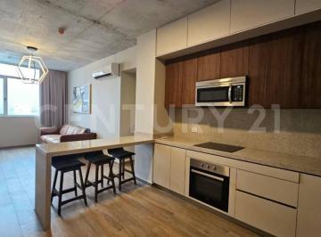 Departamento · 83m² · 3 Recámaras · 2 Estacionamientos · Departamento Amueblado en Renta en Torre Una, Centro, Monterrey