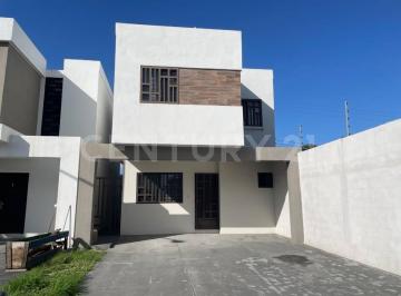 Casa · 131m² · 3 Recámaras · 4 Estacionamientos · Casa Amueblada Esquina Renta Estancias de Valle de Plata Apodaca Nuevo León