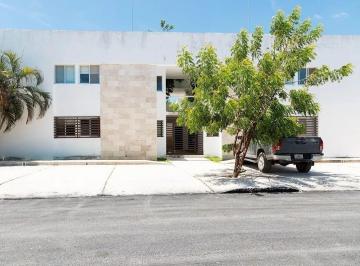 Departamento de 2 habitaciones, Mérida · Renta en Planta Baja | Departamento Equipado con Internet y Mantenimiento Incluidos