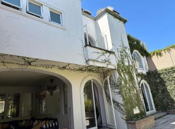 Casa en Venta de 4 habitaciones Residencial Puebla · Venta de Casa en Fraccionamiento Puerta de Hierro