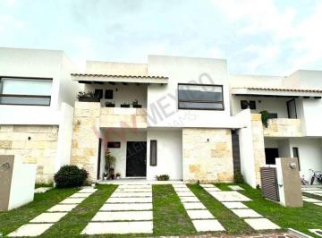 N/A · Propiedad en Venta - Club Altozano, Fraccionamiento Altozano, 76237 Santiago de Querétaro, Qro, Méxi