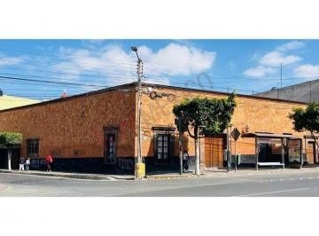 N/A · Propiedad en Venta - Calle Miguel Hidalgo y Costilla, San Juan del Río Centro, 76800 San Juan del Rí
