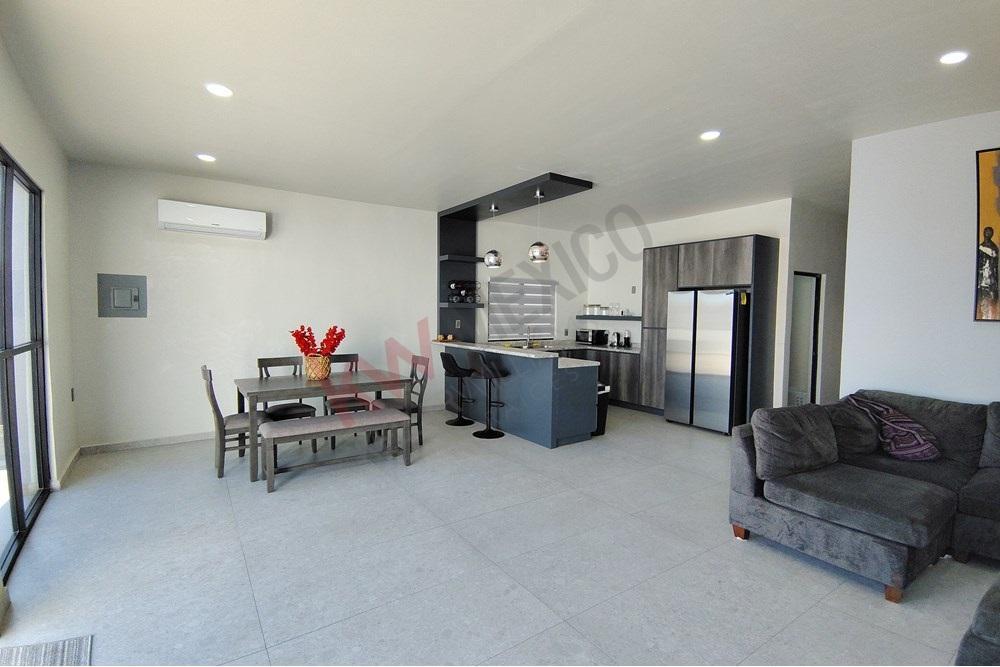 Rental Property - Calle La Valentina 5429, Fraccionamiento Lomas de Montecarlo, 22705 Playas de R