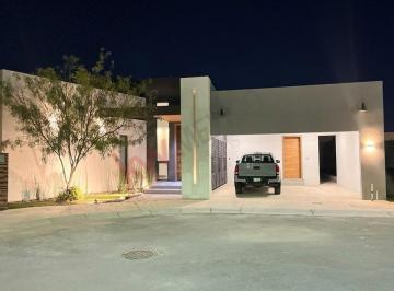 N/A · Casa en Venta de un Piso, Zona Exclusiva en Cd. Juarez