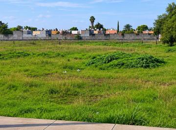 Terreno comercial , Tlajomulco de Zúñiga · Terreno de Uso Mixto en Venta Sobre Av Javier Mina – Tlajomulco