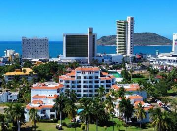N/A · Propiedad en [venta] - Circuito Don Julio Berdegué Aznar, Fraccionamiento El Cid, 82110 Mazatlán, Si