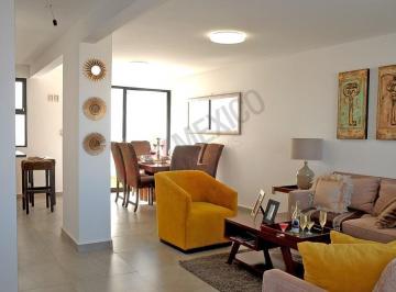 N/A · Propiedad en Venta - Av Puerta de Santa Lucía, Fraccionamiento El Cielo, 37669 León, Gto, Méxic