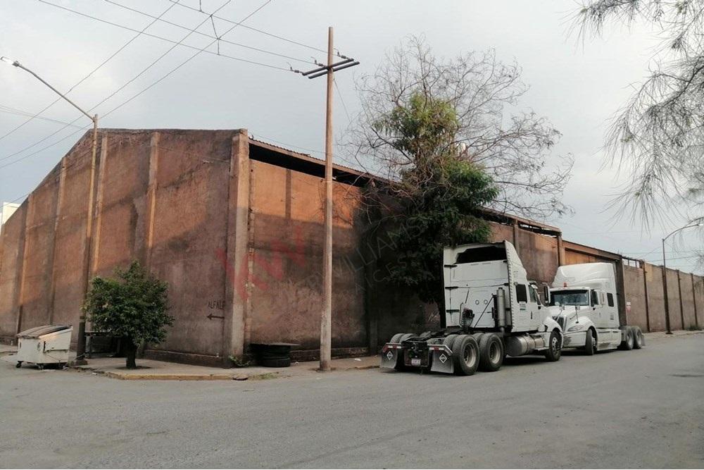Industrial Warehouse for Rent - General Ignacio Allende Street 107, San Nicolás de los Garza Centro, 66400 San N