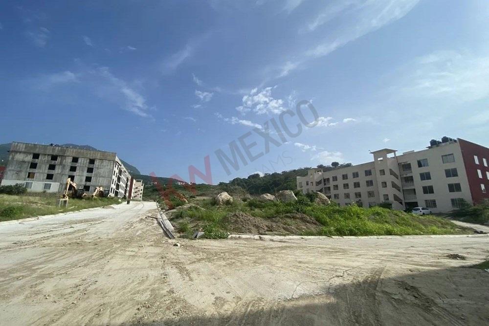 Property for Sale - Boulevard Licenciado Salomón González Blanco, Las Torres, 29045 Tuxtla Gutiérre