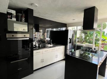 N/A · Casa en Venta Jardines de San Mateo con Jardin