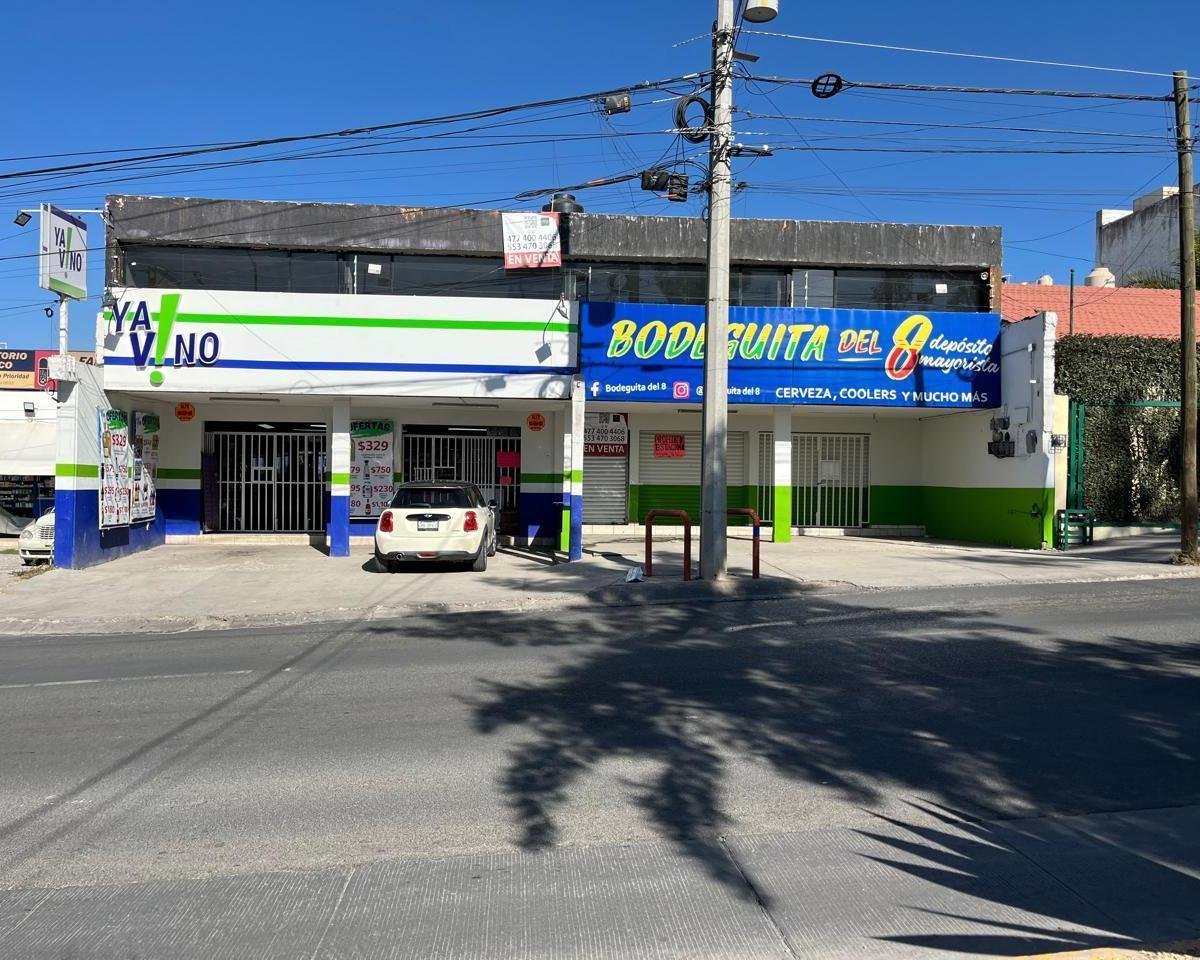 Local en Renta Planta Alta, Mariano Escobedo Poniente, Paseos de La Cima, León, Guanajuato