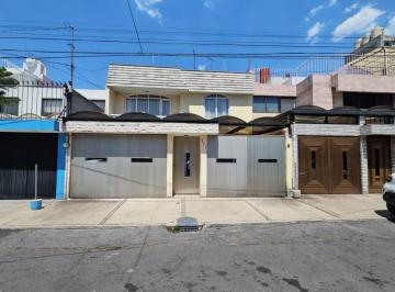 Casa de 4 habitaciones, Iztapalapa · Casa Amplia en Ampliación Sinatel