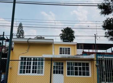 Casa de 1 habitación, Orizaba · Casa en Venta a Unos Minutos de Plaza Valle