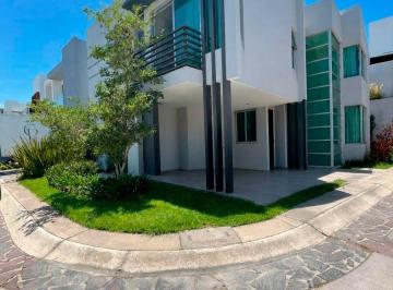 Casa Venta 210m² de 3 habitaciones · Casa en Venta El Manantial Tlajomulco de Zuñiga