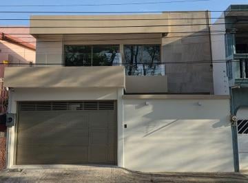 Casa de 4 habitaciones, Boca del Río · ¡Casa Sobre Av en Fraccionamiento Virginia! ¡Con Recámara en Pb!