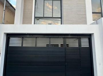 Casa · 149m² · 3 Recámaras · 2 Estacionamientos · Casa en Venta en Colonia José López Portillo, Boca del Río, Veracruz