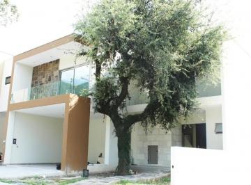 1 · Casa en Venta La Joya Zona Carretera Nacional Monterrey