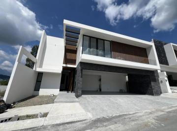 1 · Casa en Venta Pedregal de La Montaña Zona Carretera Nacional Monterrey