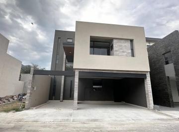 1 · Casa en Venta Colonia Los Cristales Zona Carretera Nacional Monterrey