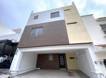 1 · Casa en Venta Pedregal de La Huasteca Zona Santa Catarina